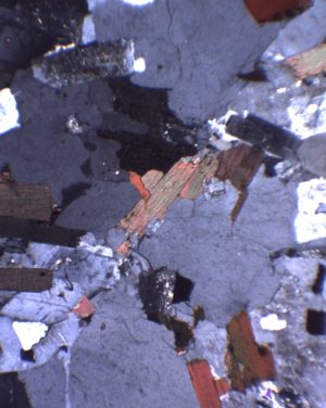 lame mince de granodiorite