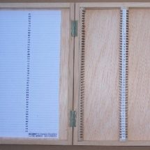 boite bois indexée 100 préparations de géologie (45x30mm)